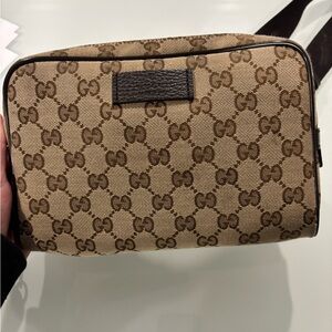 Gucci Beige/Brown Belt Bag